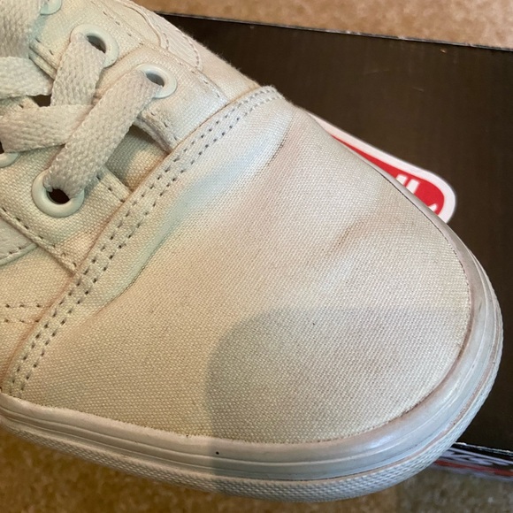 Vans Old Skool Canvas Shoe - Men’s Size 10 - Picture 4 of 7